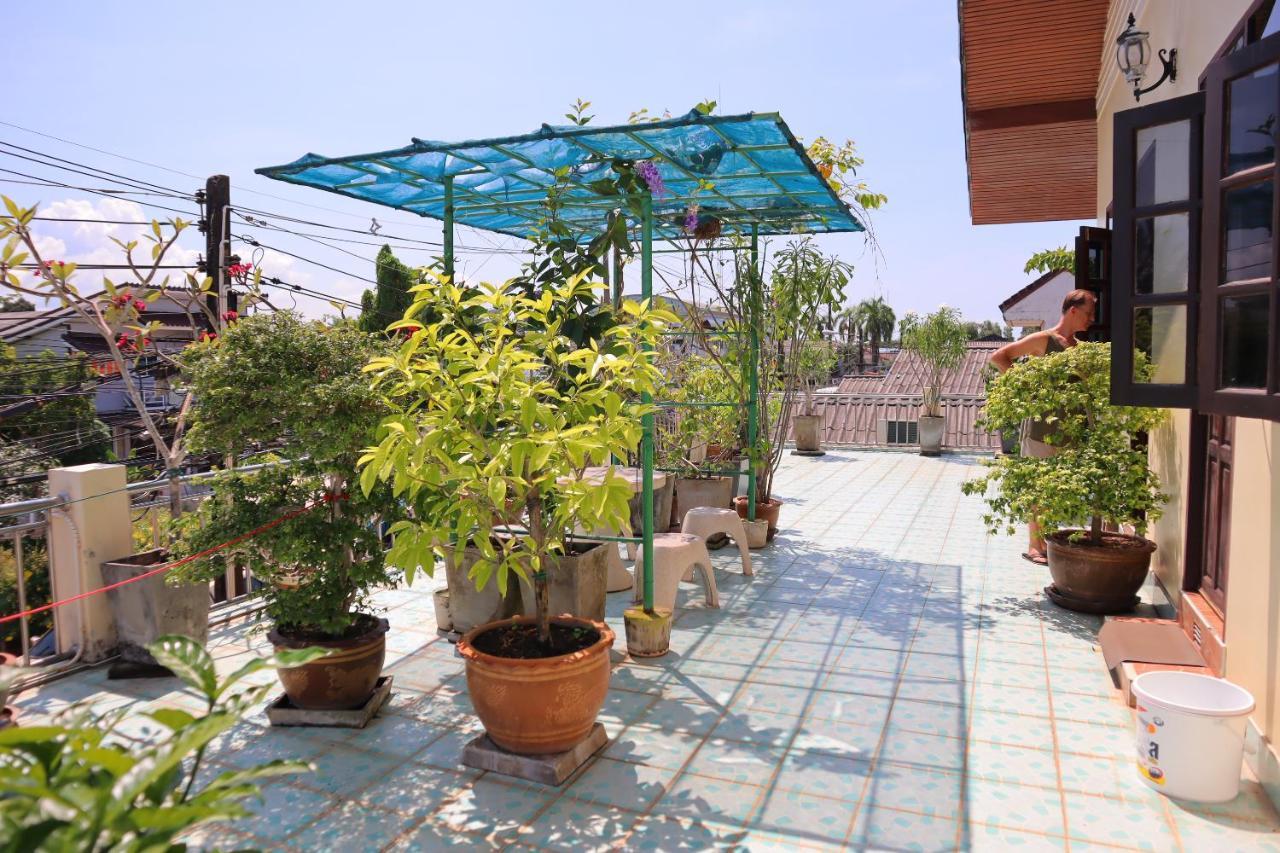 Ban Sulada Guest House Laem Ngop Dış mekan fotoğraf